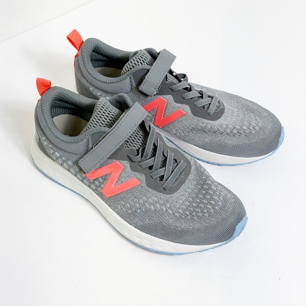 New Balance Fresh Foam Arishi v2 Kids 2 Grey Coral Hook and Loop Sneakers